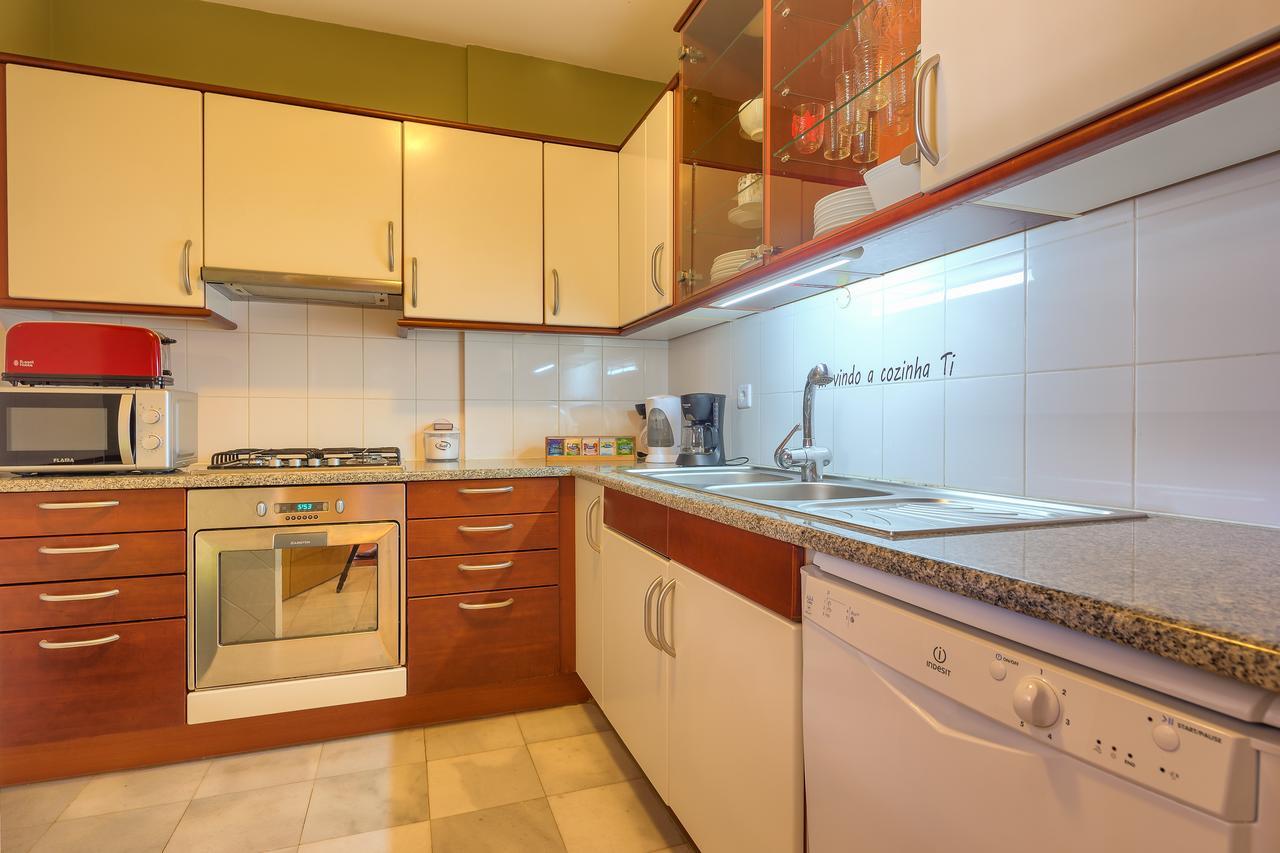 Quinta Falesia Apartment ฟุงชาล ภายนอก รูปภาพ
